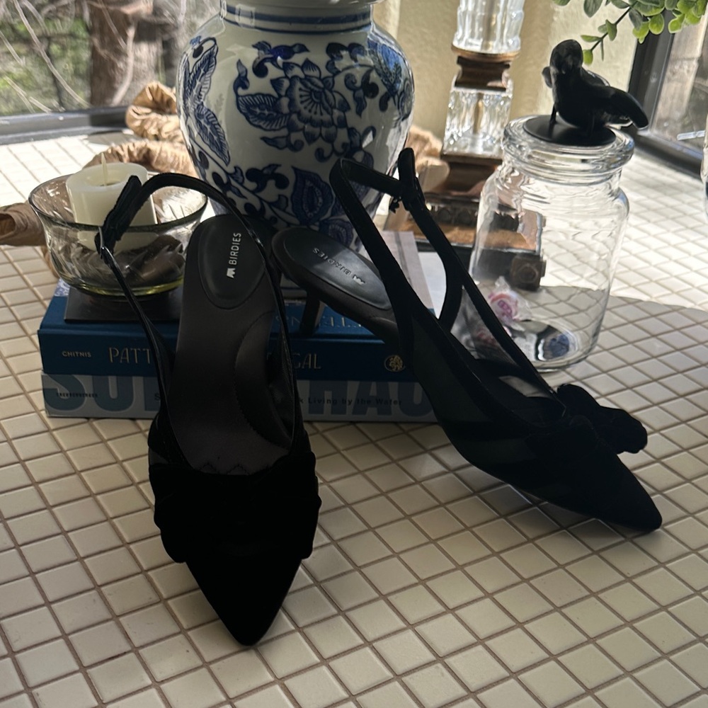 Birdies Black Pointed Slingback Heels with Knot Detail